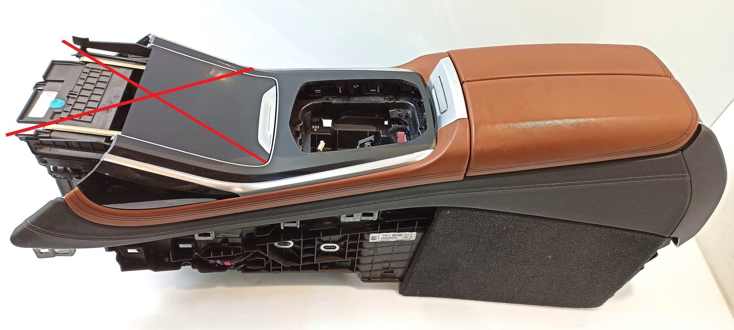 BMW X7 center Console OEM 51166996500 — Europe Delivery