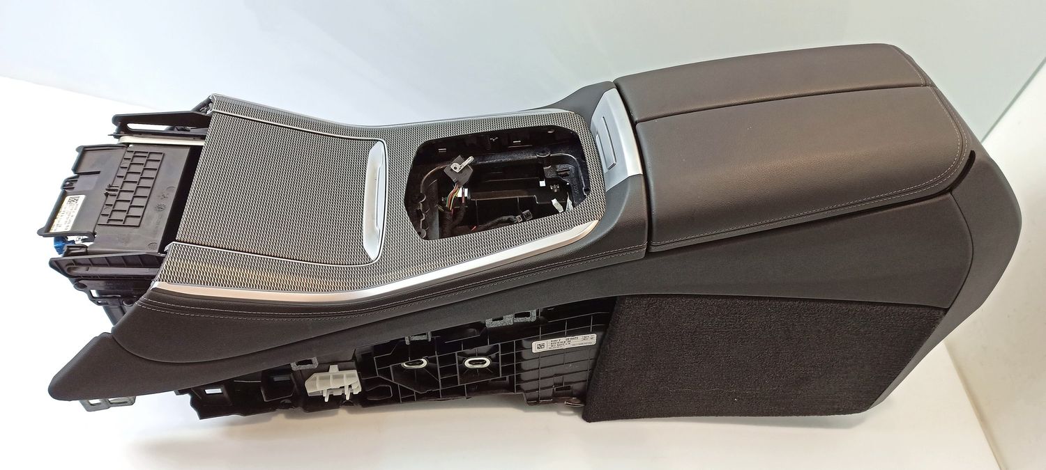 BMW X5 center Console OEM 51169108356 — Europe Delivery