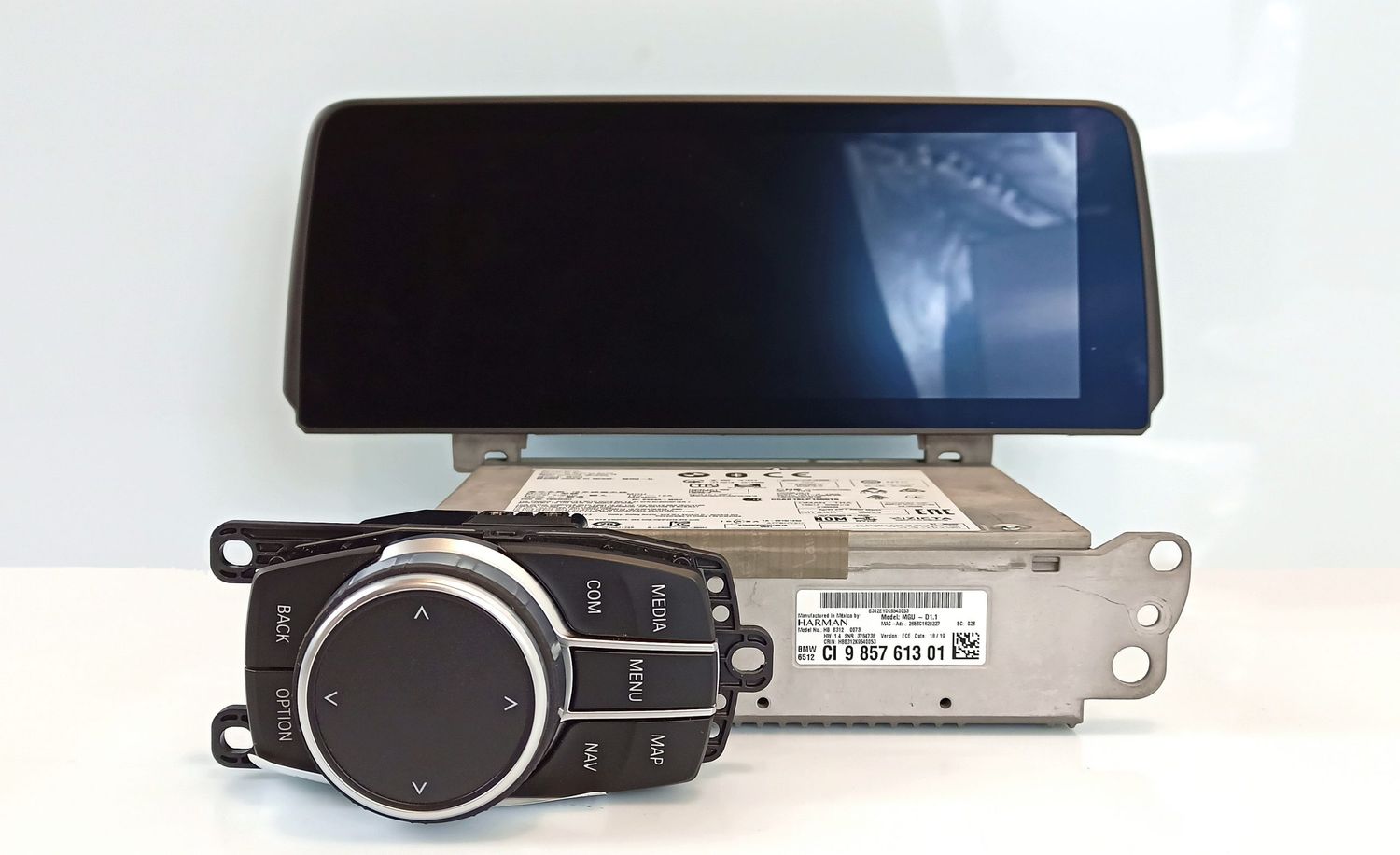 BMW X3 Radio/CD/DVD/GPS head unit OEM 5A0DC87 — Europe Delivery