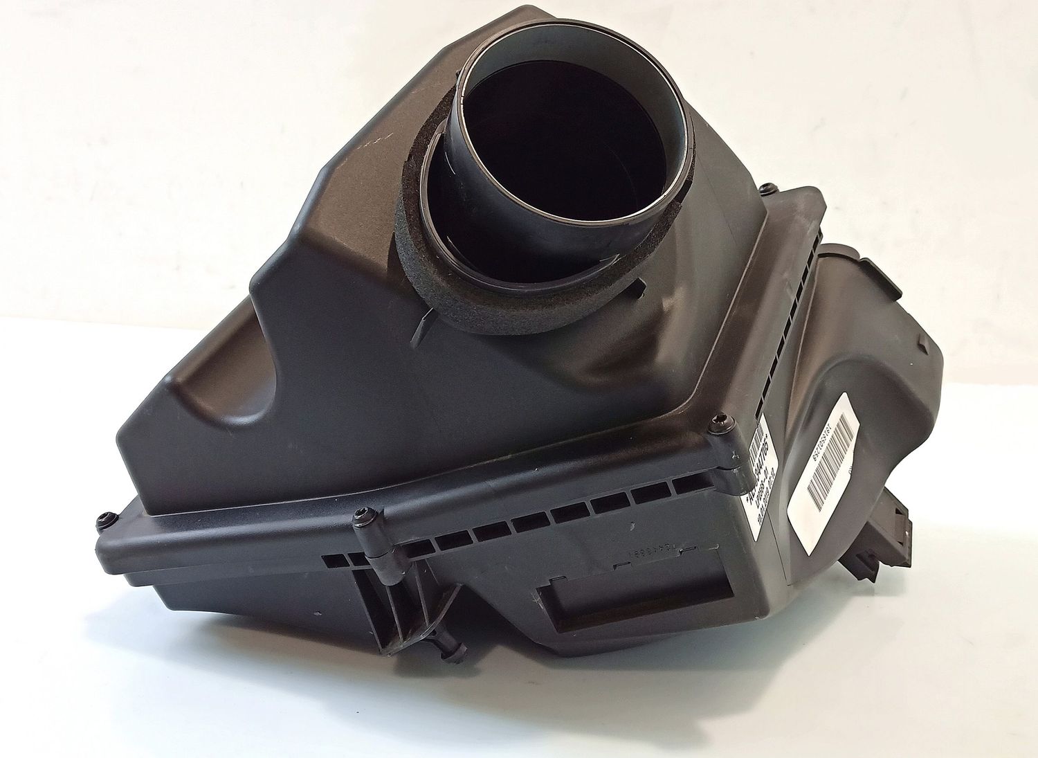 BMW 8 SERIES Air Filter Box OEM 13717934477 — Europe Delivery