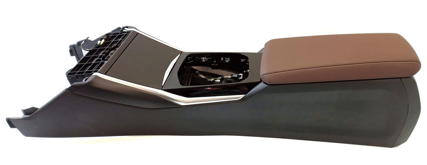 BMW 4 SERIES center Console OEM 51165A0EF77 — Europe Delivery