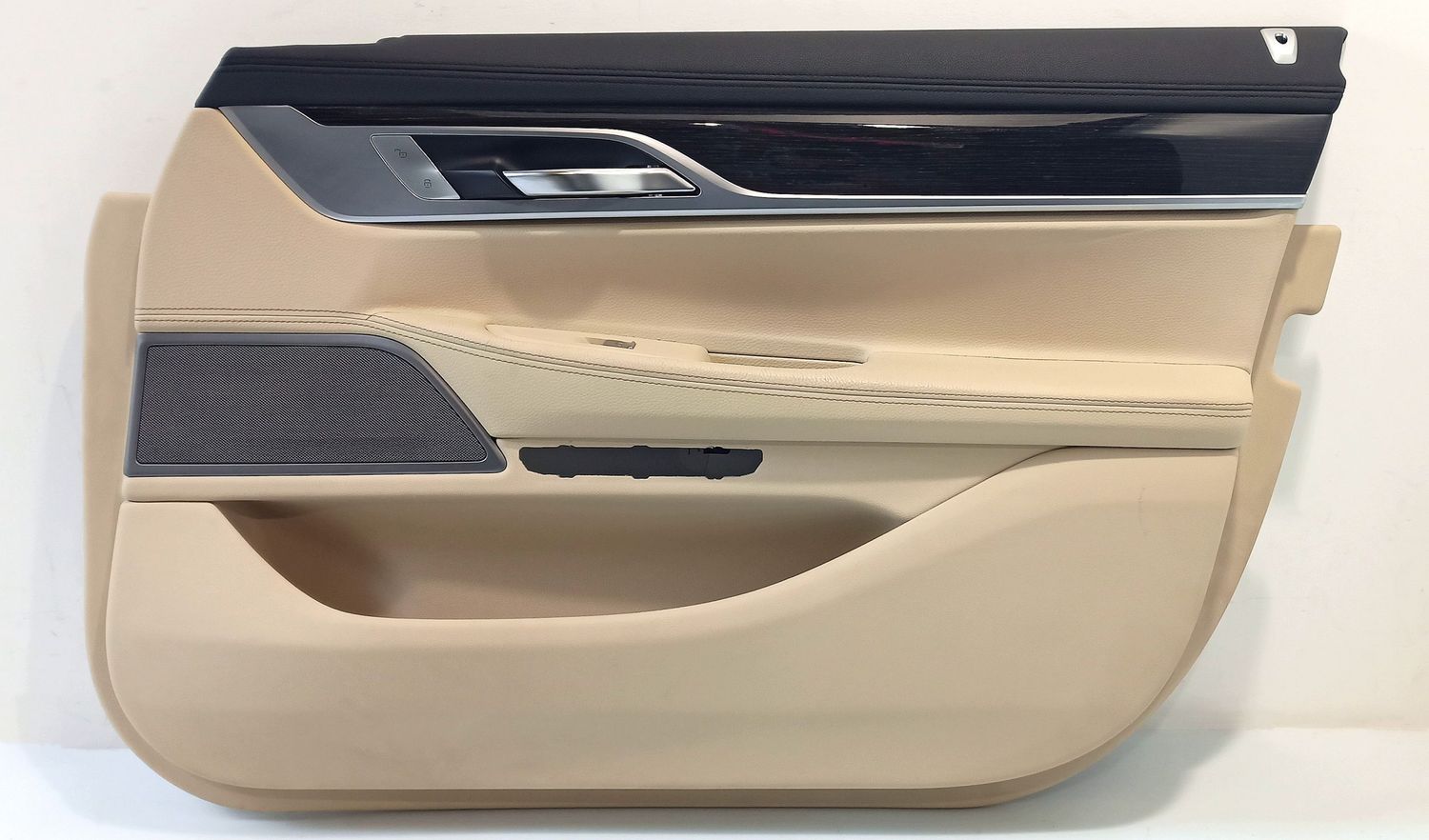 BMW 7 SERIES Front door card panel trim OEM 51417448468 — Europe Delivery
