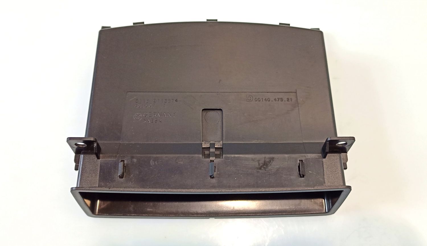 BMW 7 SERIES Dashboard storage box/compartment OEM 51169113674 — Europe Delivery