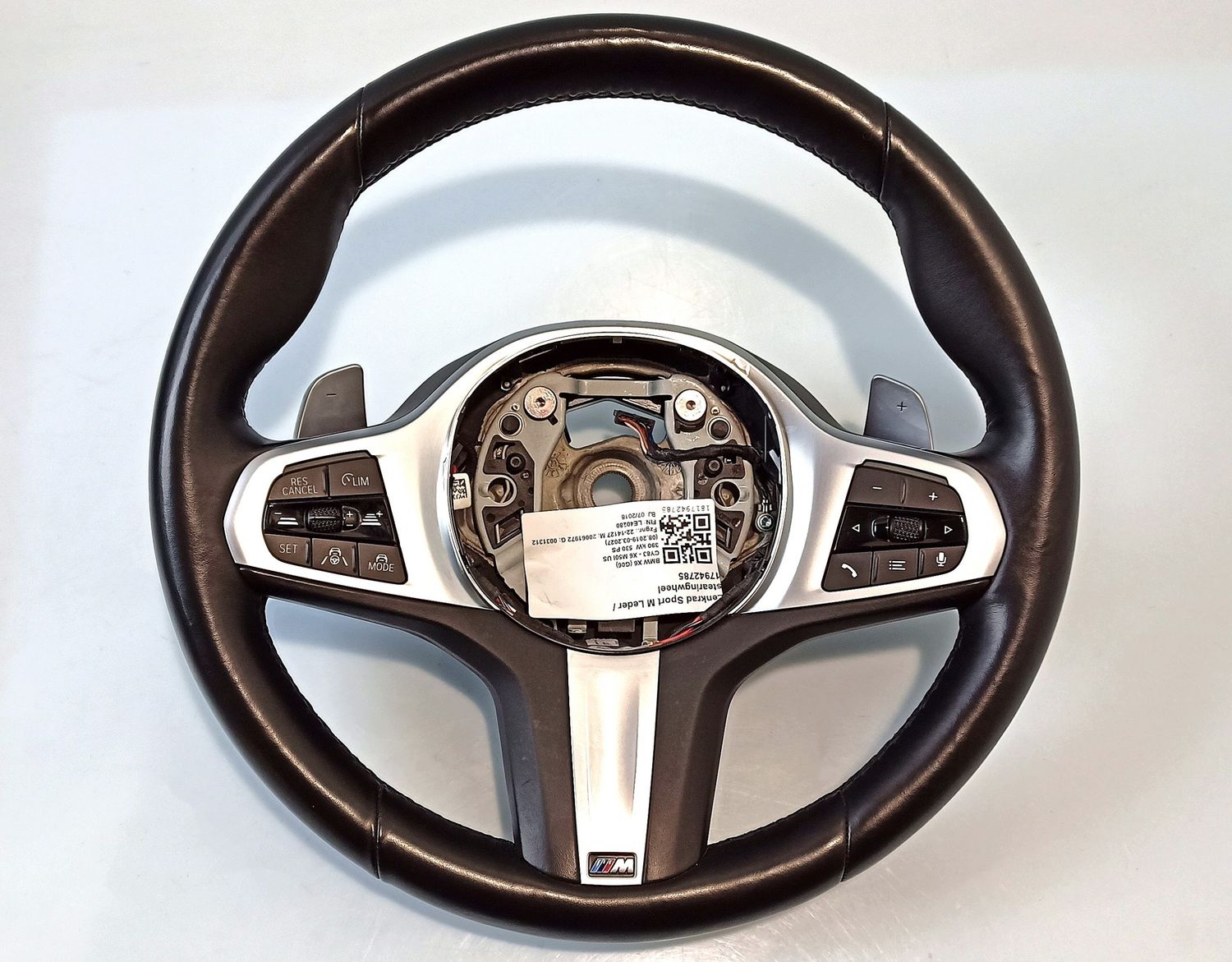 BMW 8 SERIES Steering Wheel OEM 32308008184 — Europe Delivery