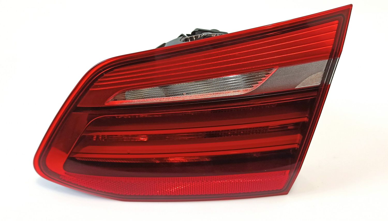 BMW 2 SERIES Rear/tail lights OEM 63217461478 — Europe Delivery