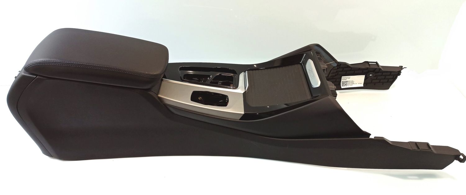 BMW X3 center Console OEM 51166818594 — Europe Delivery