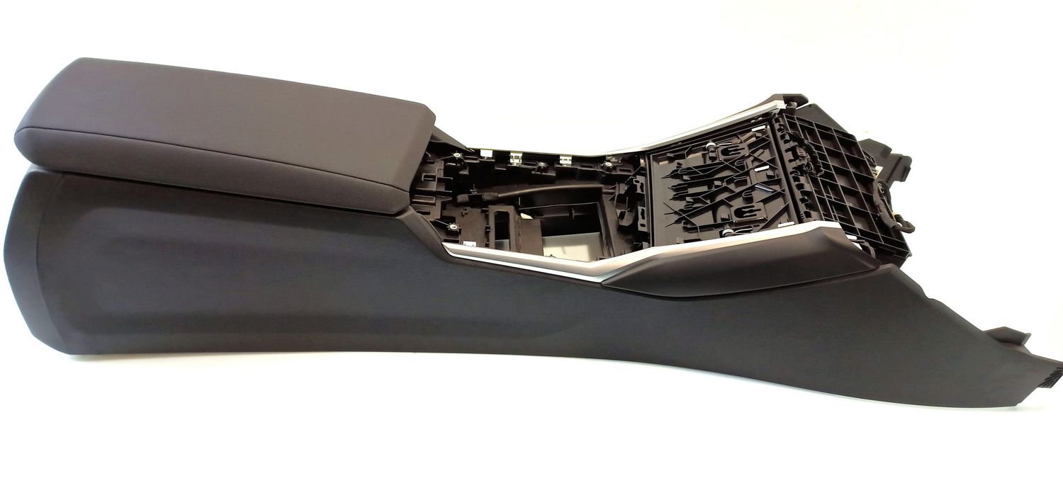 BMW 4 SERIES center Console OEM 51166806796 — Europe Delivery