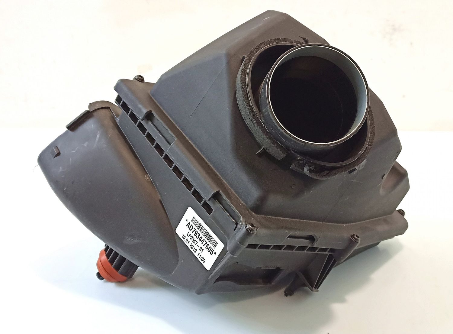 BMW 8 SERIES Air Filter Box OEM 7934476 — Europe Delivery