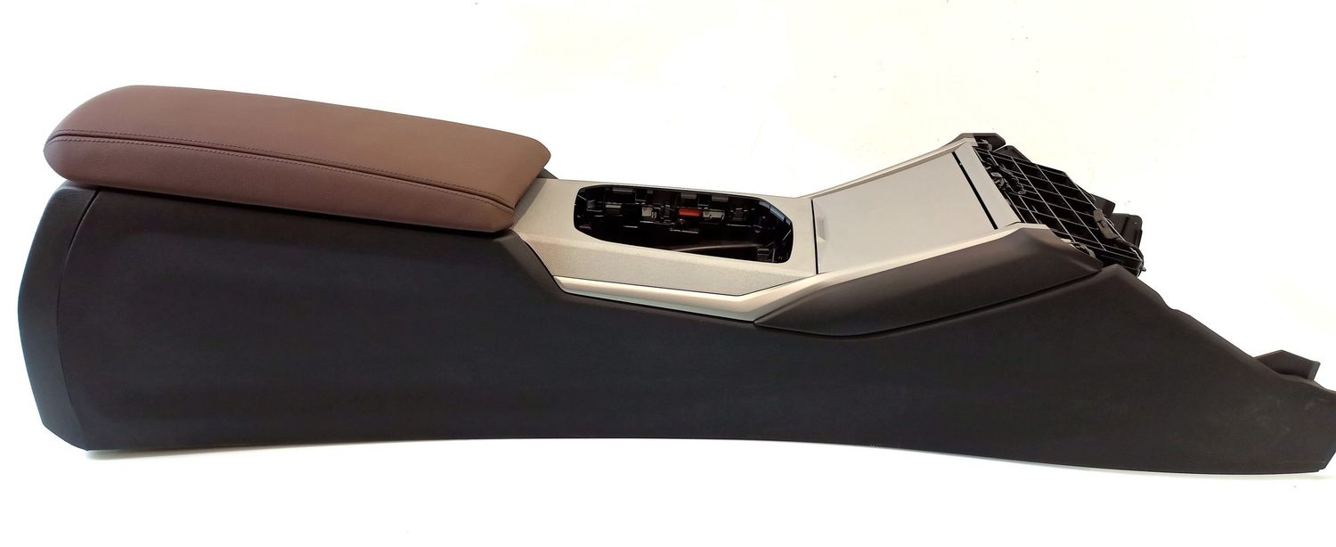 BMW 4 SERIES center Console OEM 51166806780 — Europe Delivery