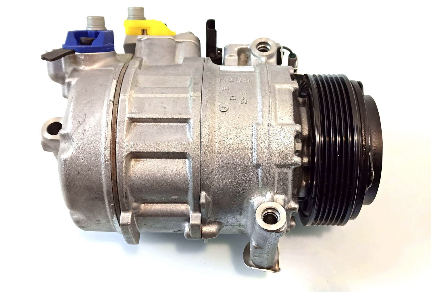 BMW 5 SERIES Air conditioning (A/C) compressor (pump) OEM 64509180549 — Europe Delivery