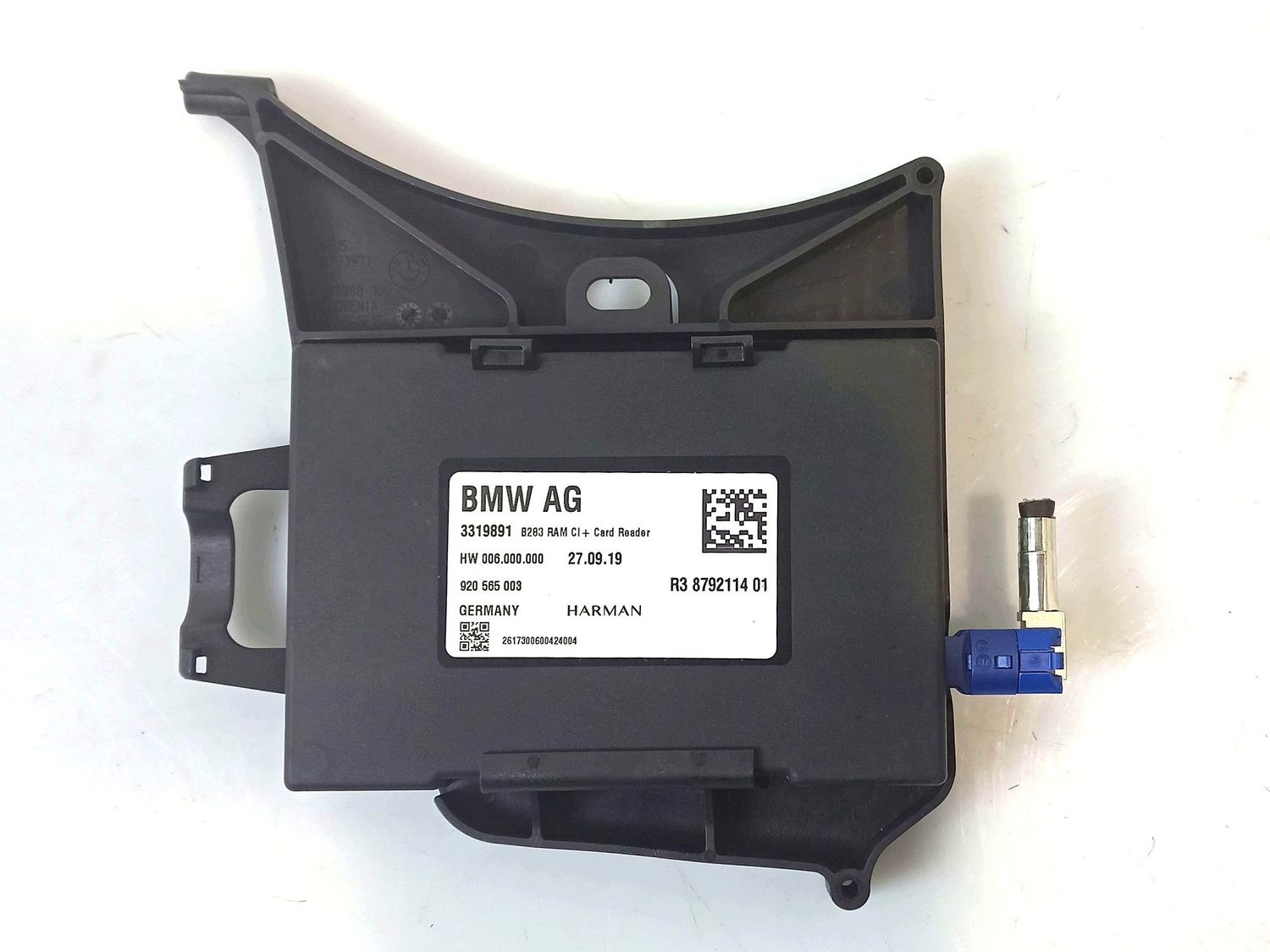 BMW 8 SERIES Video control module OEM 3319891 — Europe Delivery