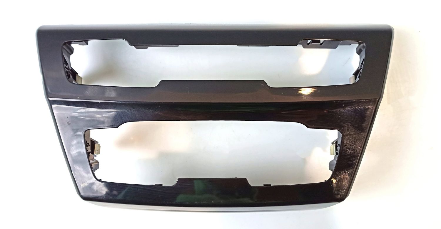 BMW X1 Climate control/heater control trim OEM 51459305907 — Europe Delivery