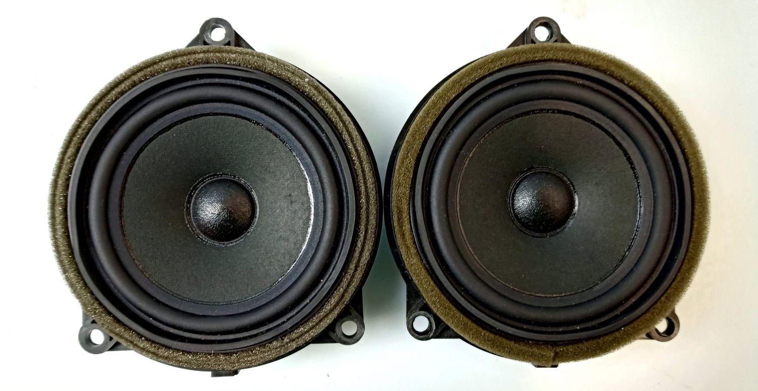 BMW 2 SERIES Front door speaker OEM 65139274700 — Europe Delivery