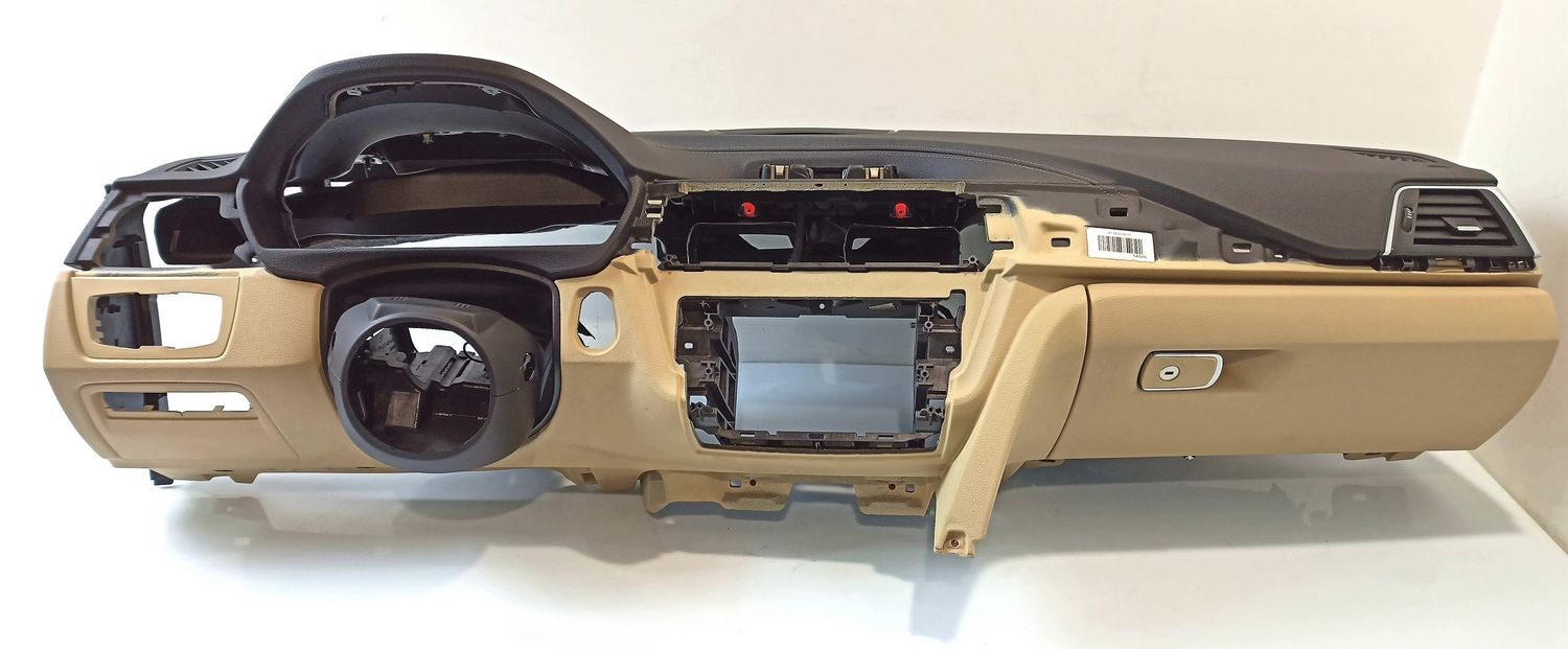 BMW 3 SERIES Dashboard OEM 51169239347 — Europe Delivery