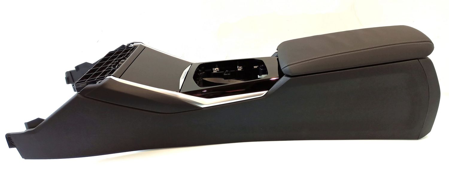 BMW 4 SERIES center Console OEM 51165A0EF77 — Europe Delivery