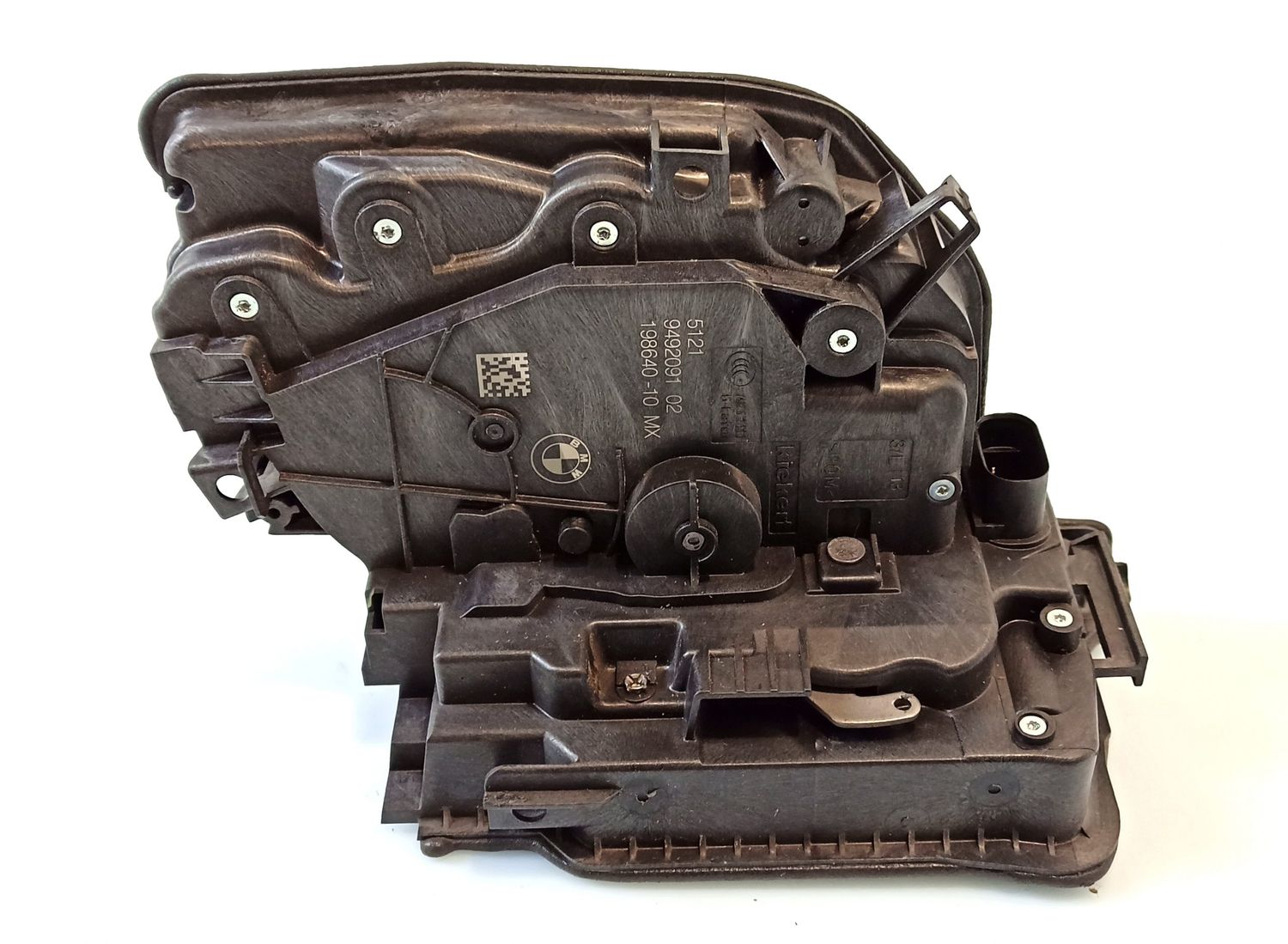 BMW X3 Front door lock OEM 51219492091 — Europe Delivery