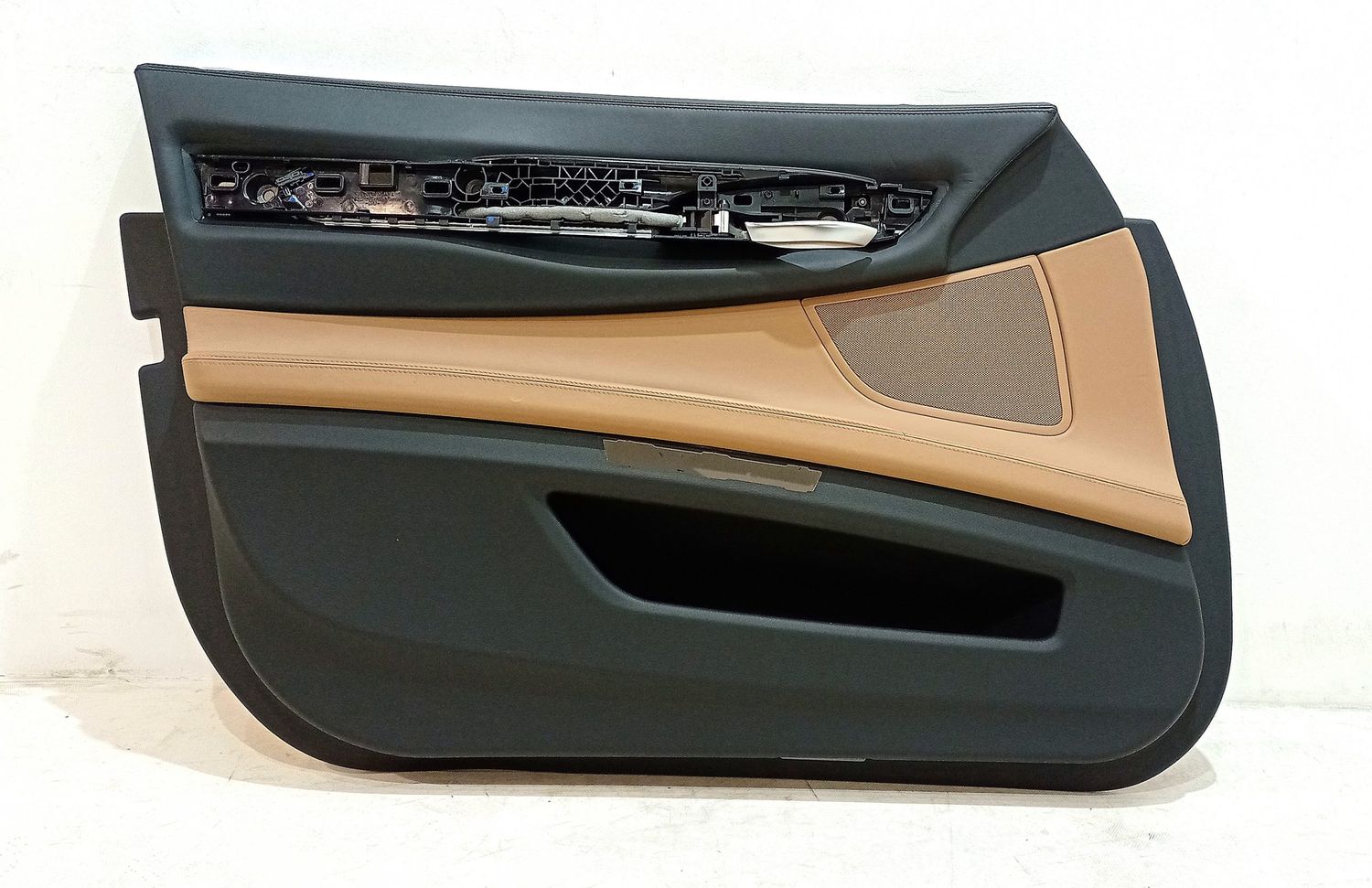 BMW 7 SERIES Front door card panel trim OEM 51419160863 — Europe Delivery