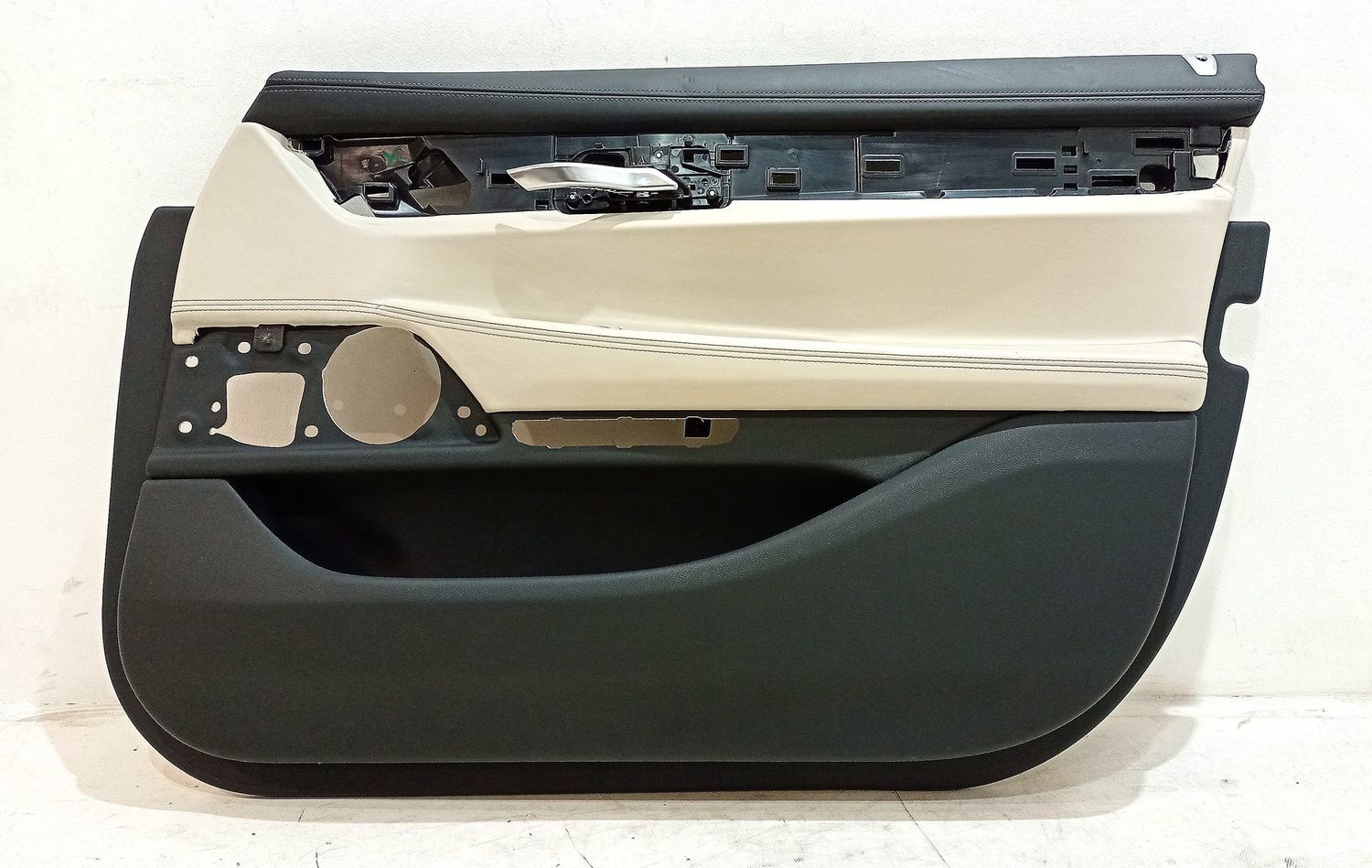 BMW 7 SERIES Front door card panel trim OEM 51417448510 — Europe Delivery