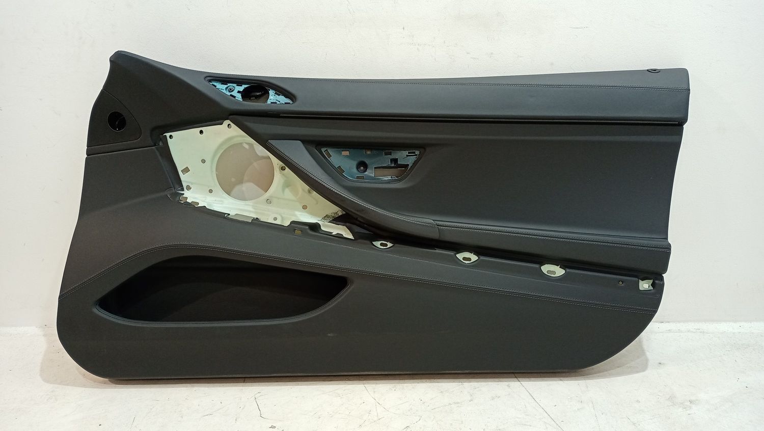 BMW 6 SERIES Front door card panel trim OEM 51417288464 — Europe Delivery