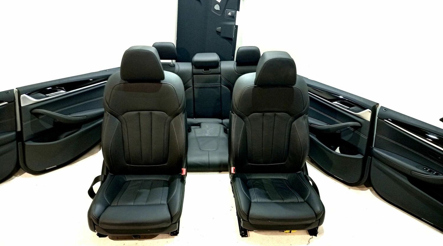 BMW 5 SERIES Seat Set OEM 51417476793 — Europe Delivery