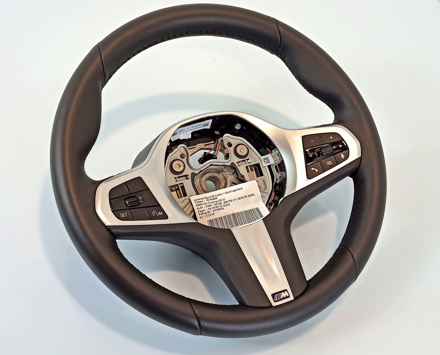 BMW 4 SERIES Steering Wheel OEM 32308746675 — Europe Delivery