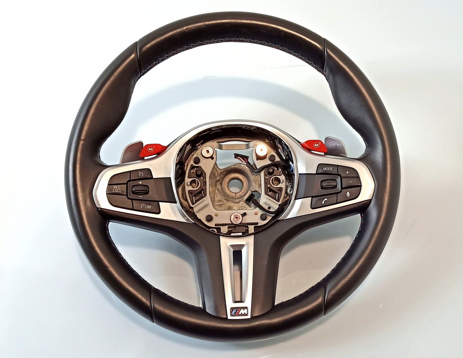 BMW 8 SERIES Steering Wheel OEM 32307856293 — Europe Delivery