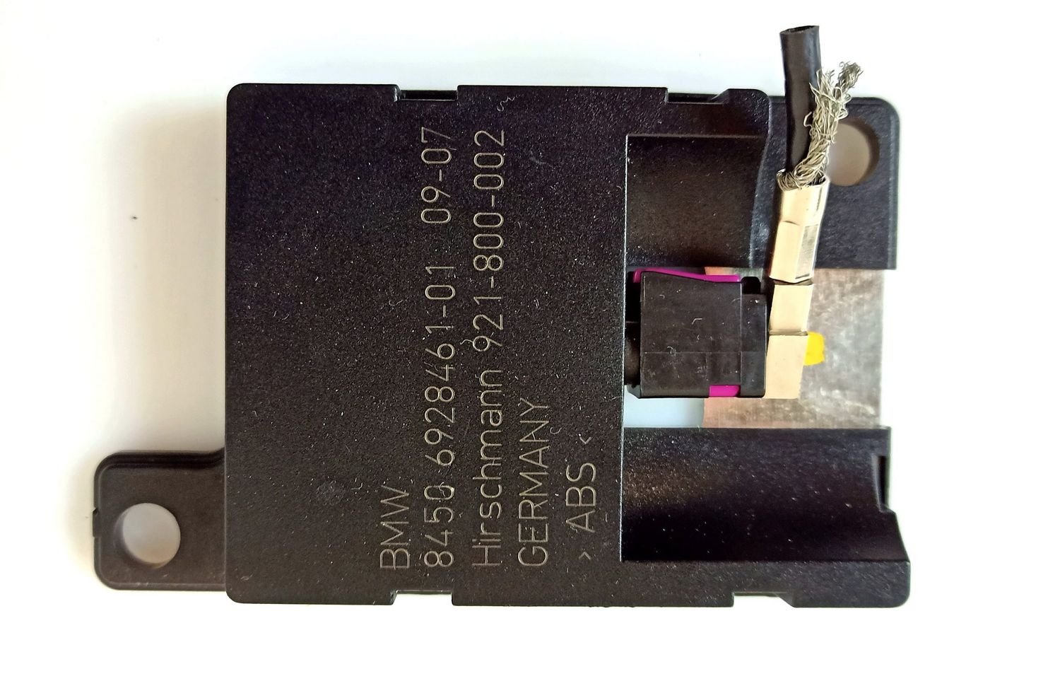 BMW 3 SERIES Bluetooth antenna OEM 0153596 — Europe Delivery
