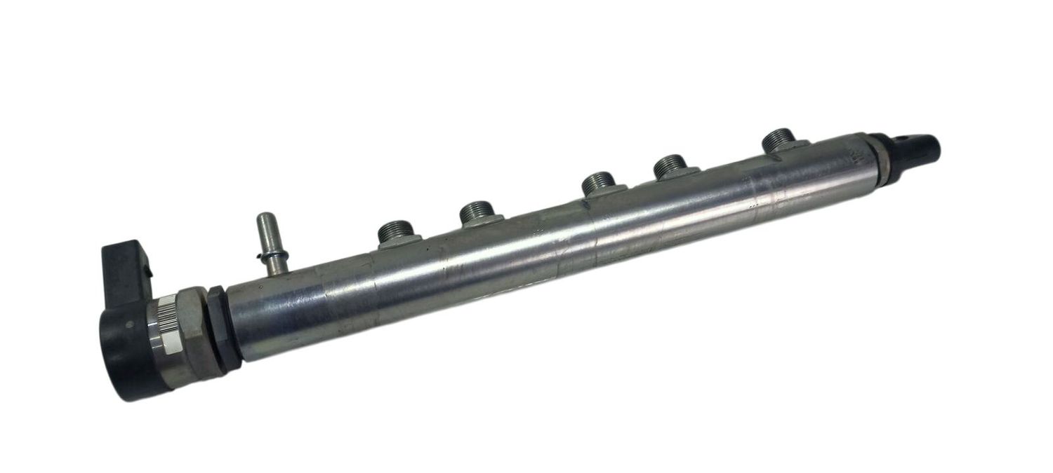BMW 3 SERIES Fuel main line pipe OEM 4740787 — Europe Delivery