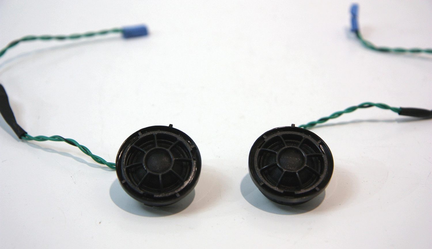 BMW M5 Front door high frequency speaker OEM 65139354083 — Europe Delivery