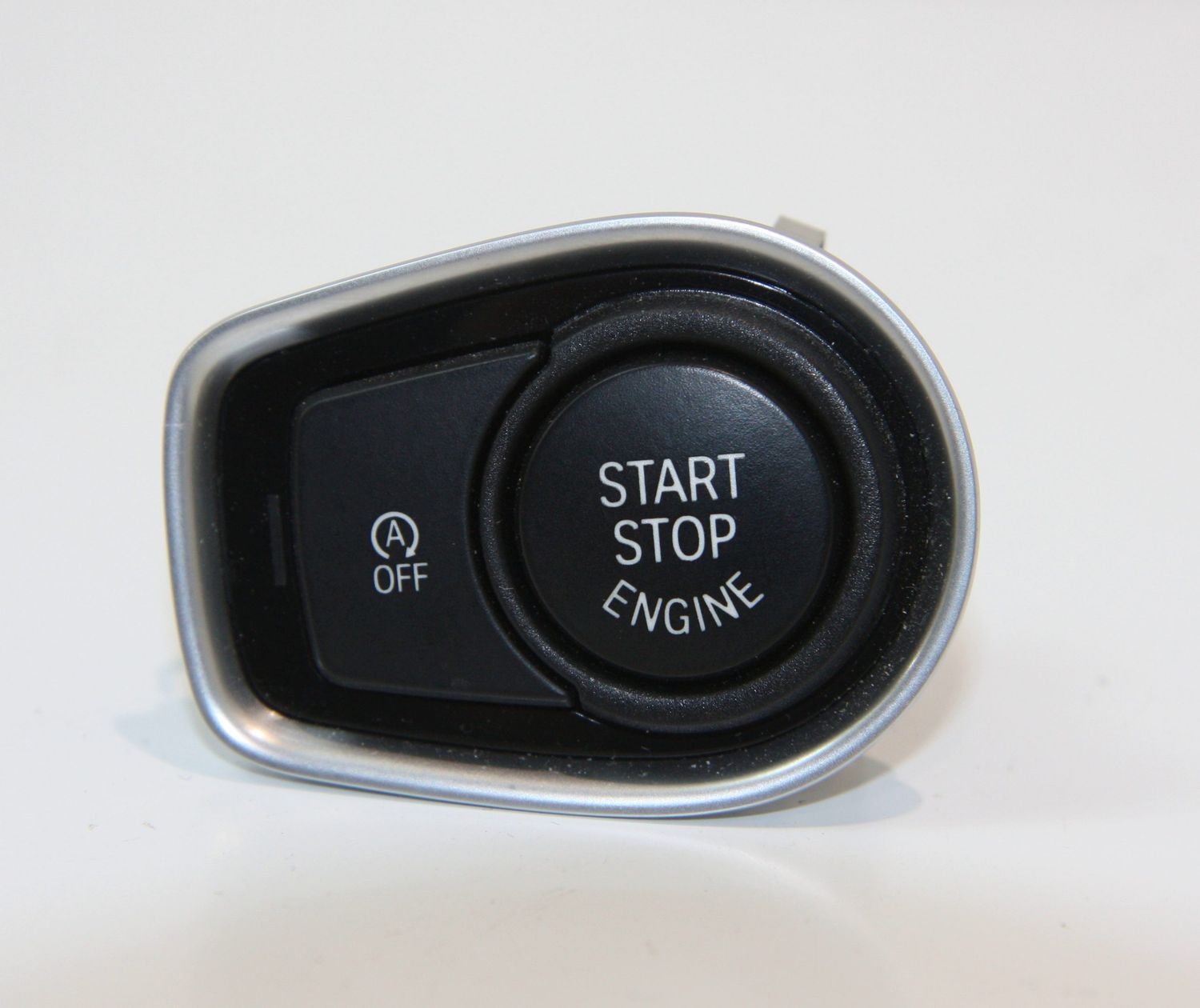 BMW 2 SERIES Engine start stop button switch OEM 61319289135 — Europe Delivery