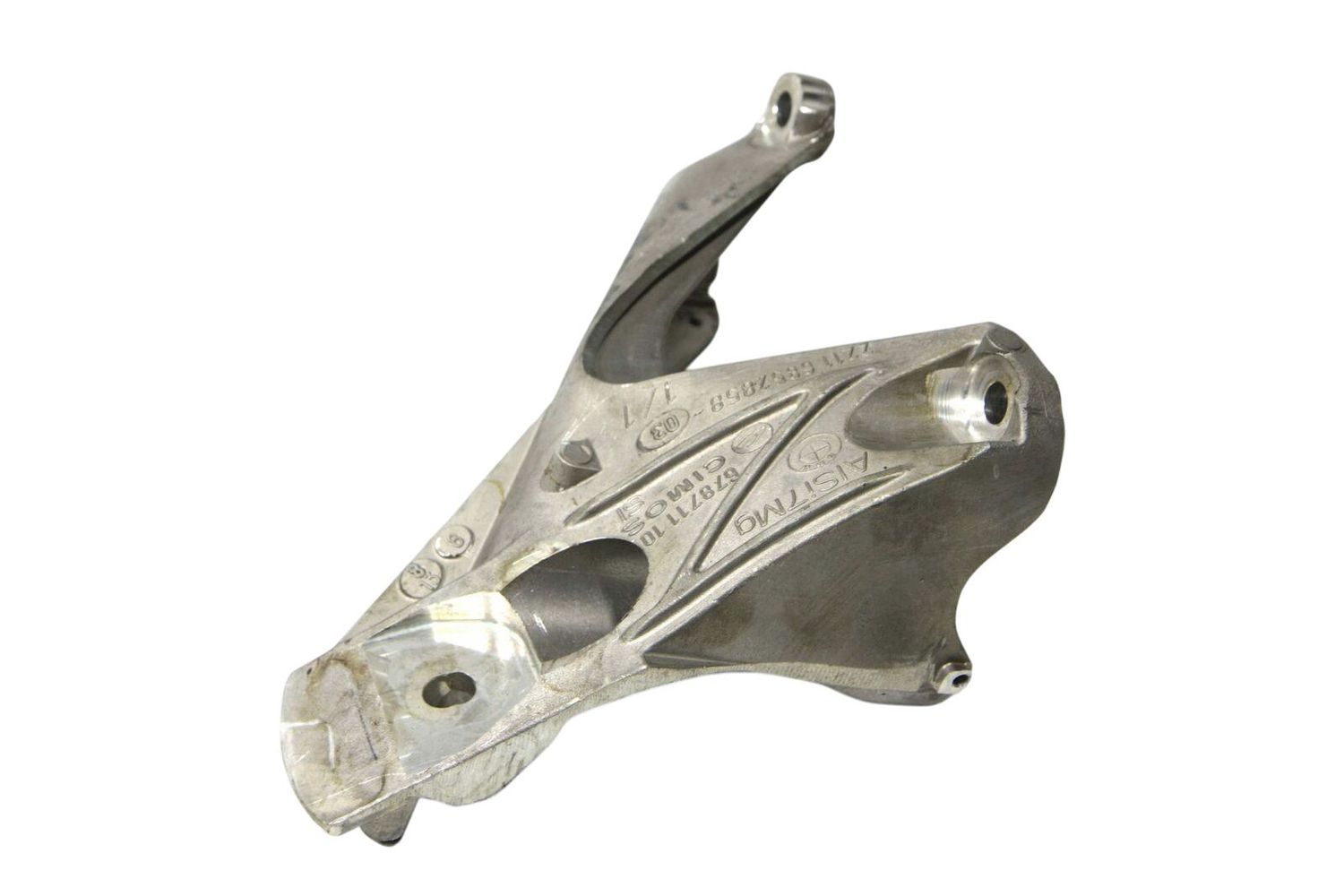 BMW X5 Engine mount bracket OEM 6852858 — Europe Delivery