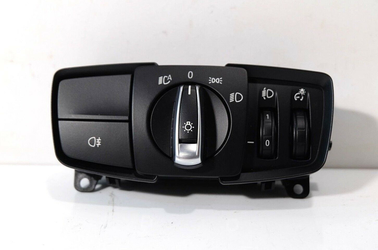 BMW I3 Light switch OEM 61319390200 — Europe Delivery