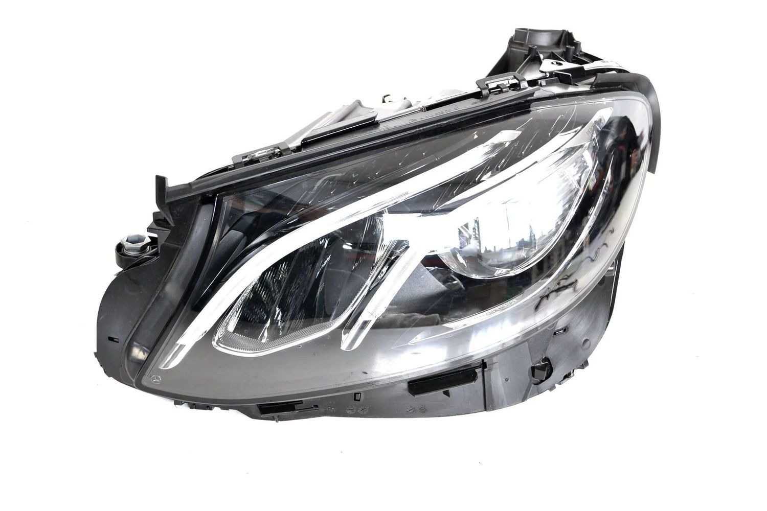 A2139067706 Przedni lewy reflektor MERCEDES-BENZ E-CLASS (W213) (2015-...) — Dostawa w Europie