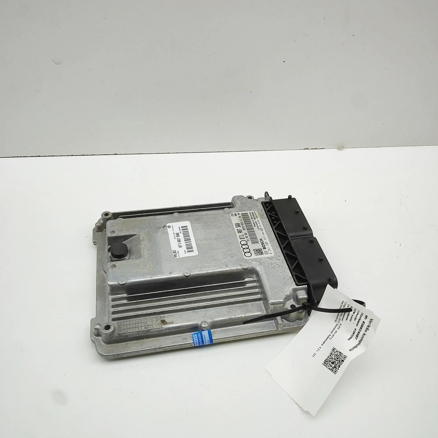 0261S05343, 8T1907560 Motorstyrenhet AUDI A5 (8T3) (2007-2016) — Leverans i Europa