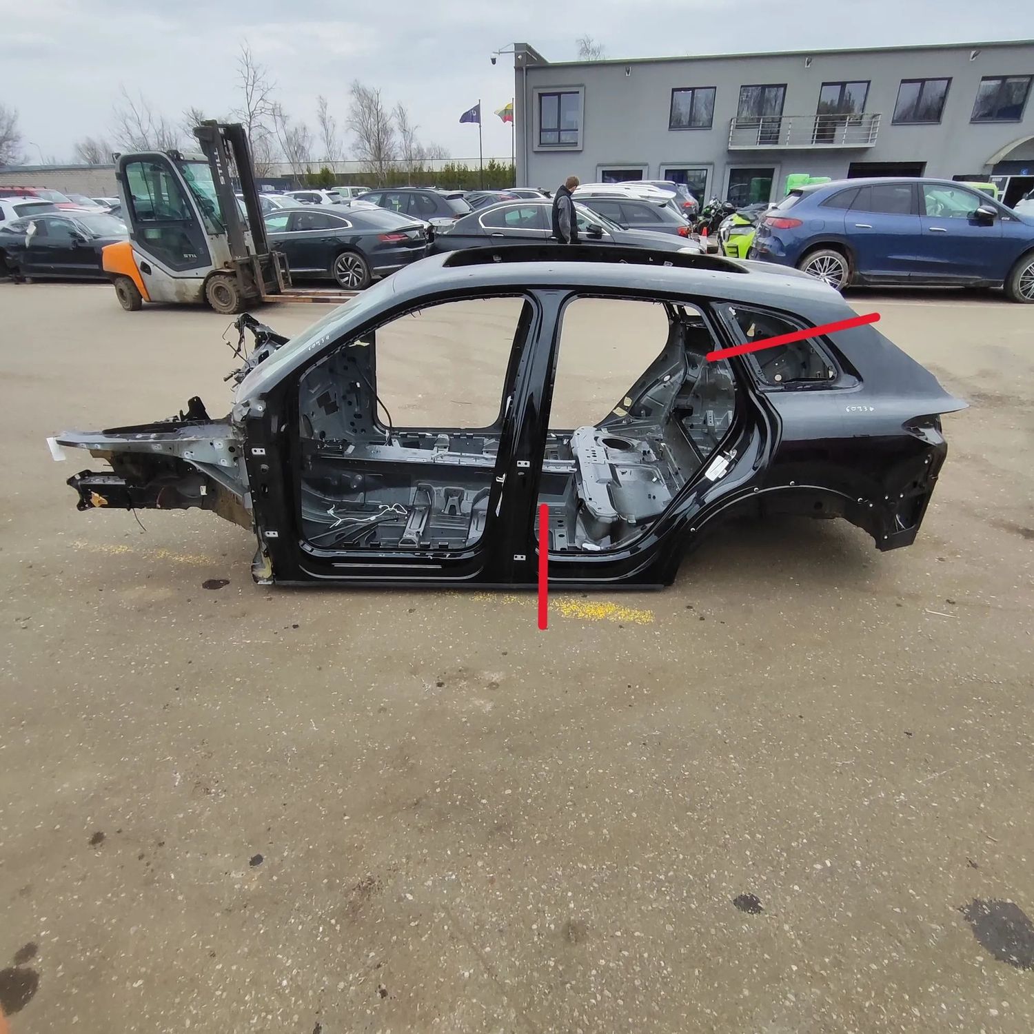 Hinten links quarter Blende AUDI Q5 (GUB) (2025-...) — Europa-Versand