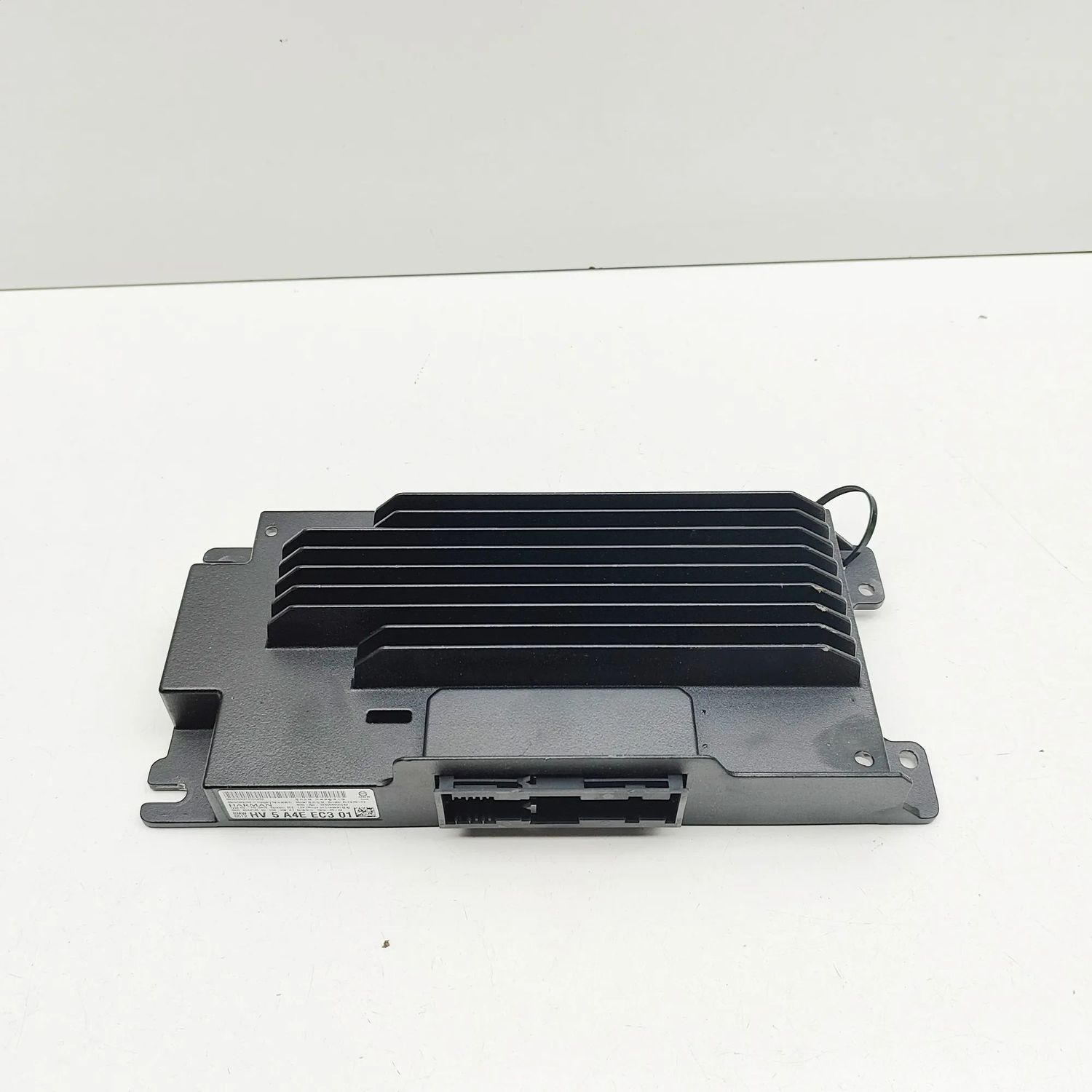 5A4EEC3 Sound amplifier BMW IX (I20) (2021-...) — Dostawa w Europie