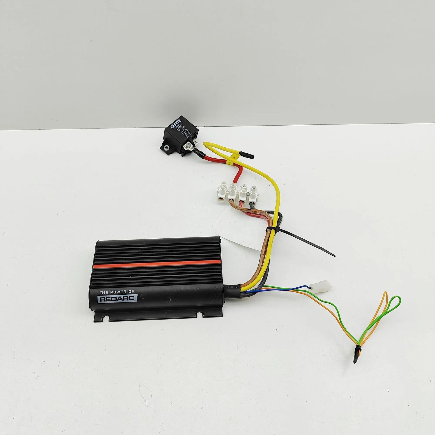 10R-059840, BCDC1250D, 0-727-07 Voltage sterownik RENAULT MASTER (III Furgon FV) (2010-...) — Dostawa w Europie