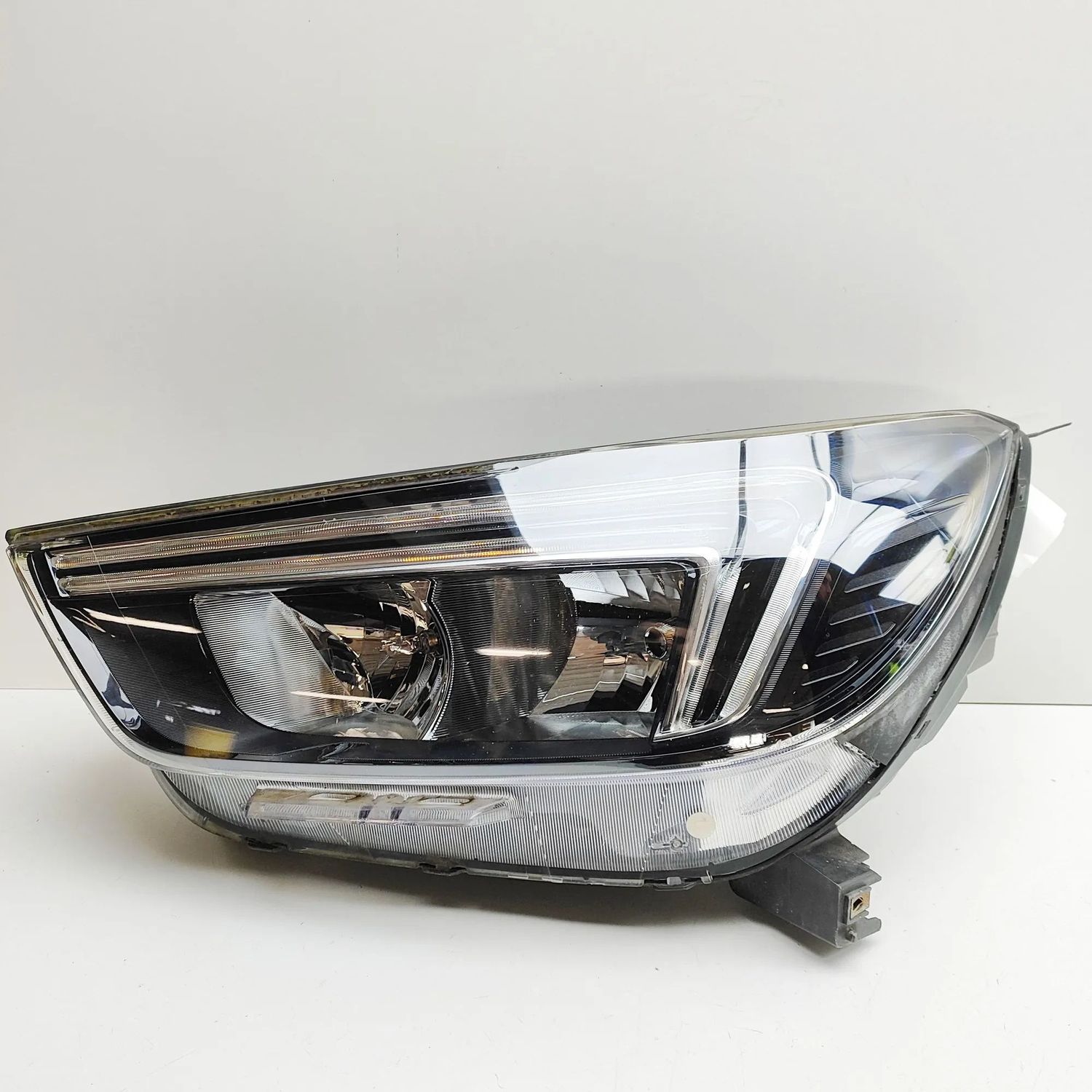 42540181 Przedni lewy reflektor OPEL MOKKA (MOKKA X) (2012-...) — Dostawa w Europie