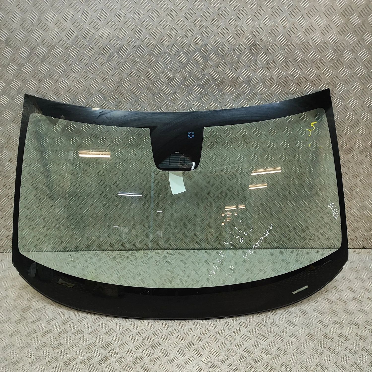 73111-31A-E01 Fram windshield HONDA E:NY1 (2023-...) — Leverans i Europa
