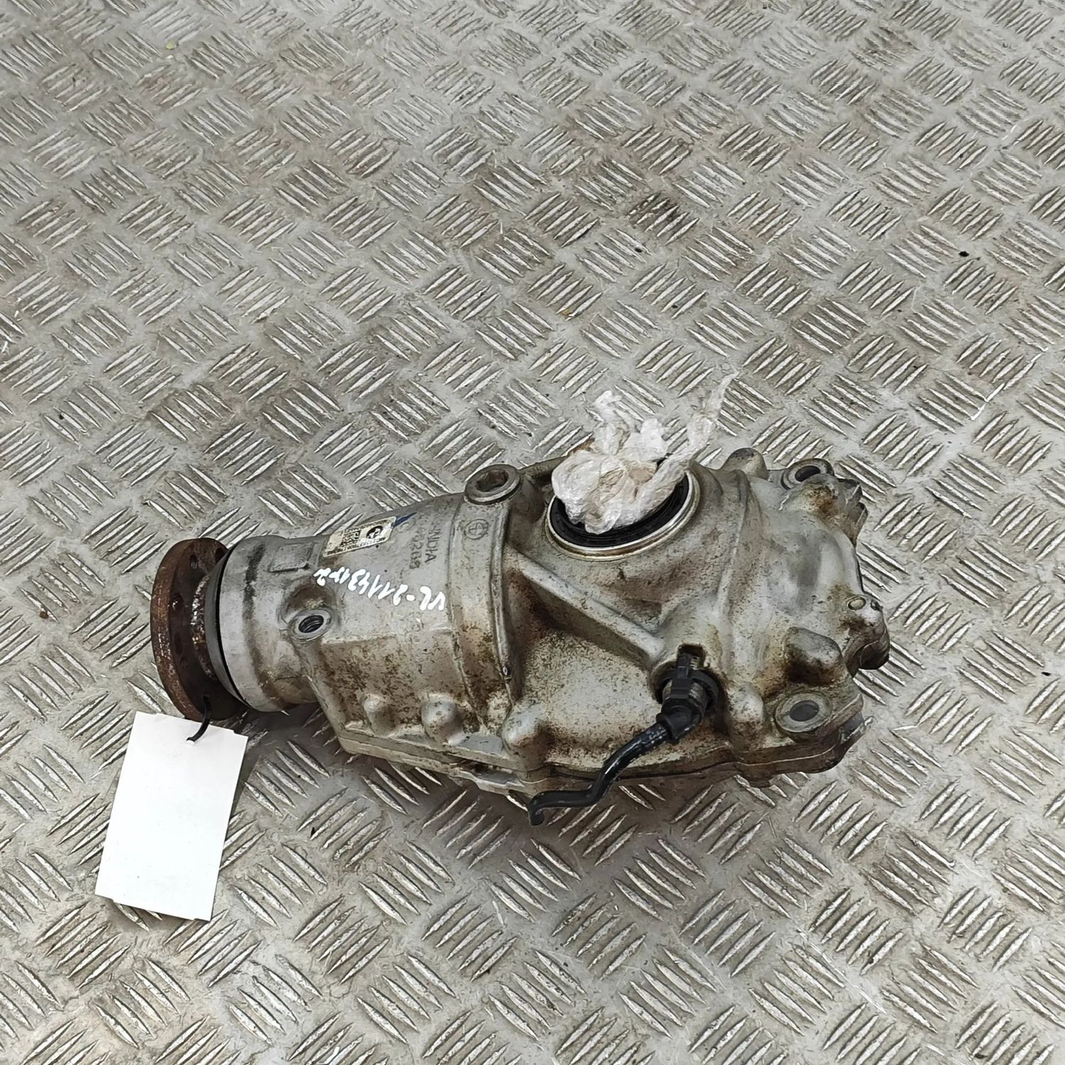8618379 Przedni differential BMW 3 SERIES (F30, F80) (2011-2019) — Dostawa w Europie