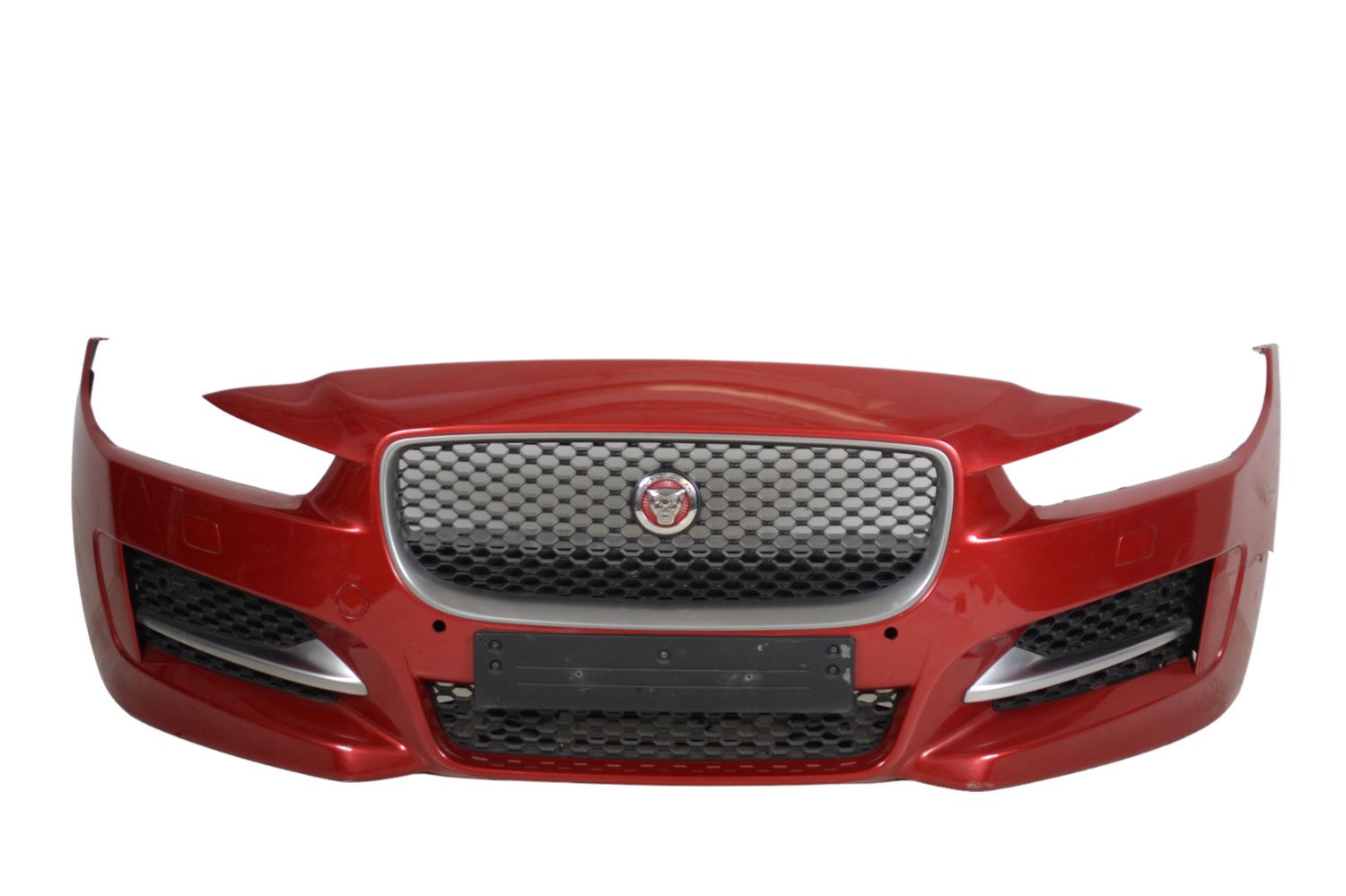 zderzak przedni JAGUAR XE (X760) (2015-...) — Dostawa w Europie