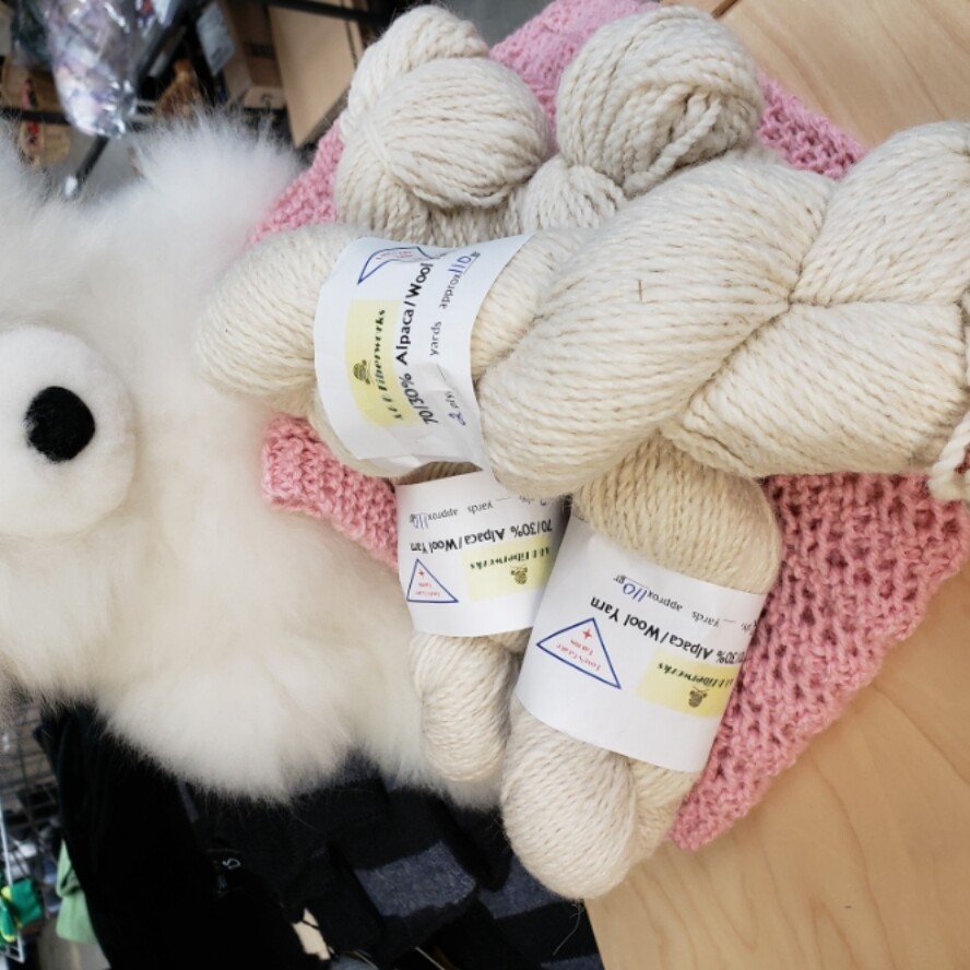 Alpaca Wool Yarn 70/30 Nelda