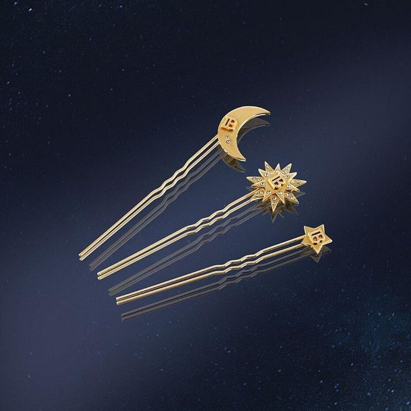 Balmain Limited Edition Pin Set Gold