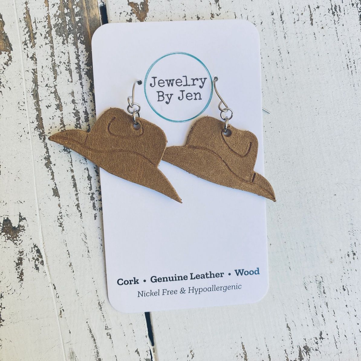 Cowgirl Hat Earrings: Tan