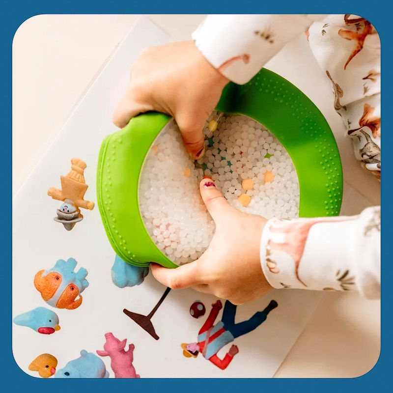 Jellystone Peekaboo Sensory Bag - Beach