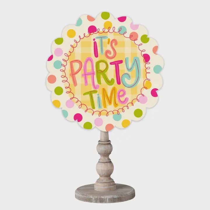 Topper, Style: It's Party Time