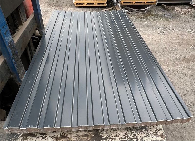 Bardage 10-100-1100 7016/9010