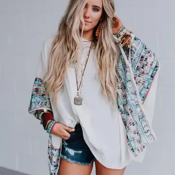 Three Bird. Fallon Embroidered Sleeve Poncho Ivory