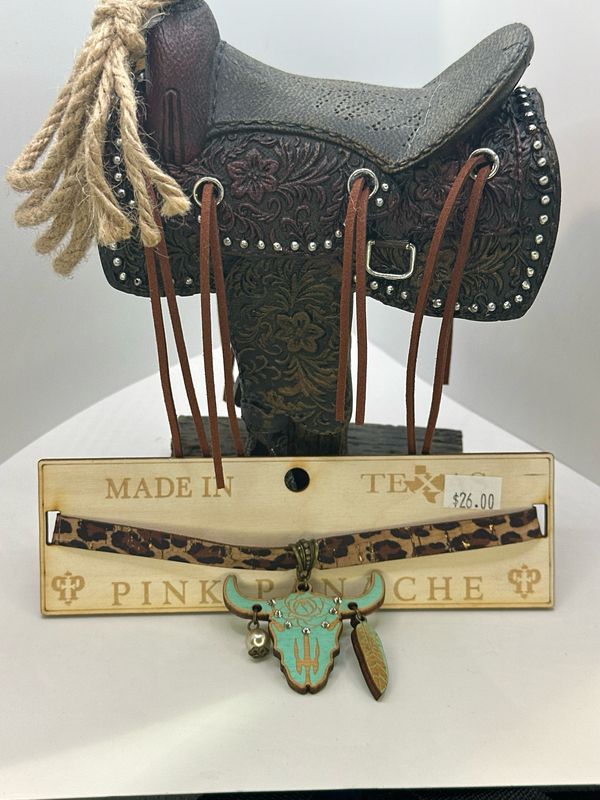 Steer Head Choker w Austrian Crystals