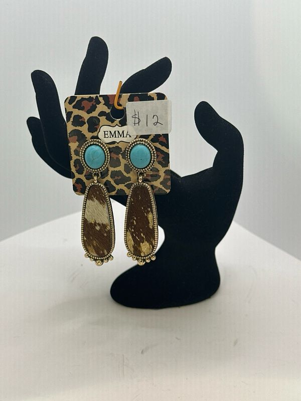 Emma Turq And Cow Print Ear